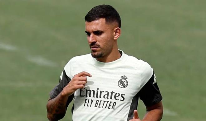 莫雷托：阿贾克斯有意塞瓦略斯；法鹰最接近签巴尔德佩尼亚斯