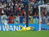 热刺VS布莱顿预测比分【早报】时隔25年重返英超！考文垂提前3轮冲超成功！