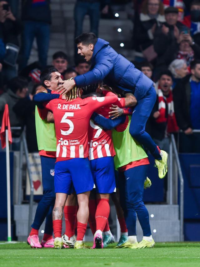 罗马VS亚特兰大直播分析[2026年04月18日] 深度解析：罗马迎战亚特兰大，伤病危机下的首发阵容与赛前看点