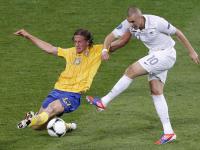 阿斯顿维拉VS桑德兰比赛直播原创今日！CCTV5直播CBA，CCTV16转中超山东泰山VS海港，网络转欧联杯+WCBA决赛